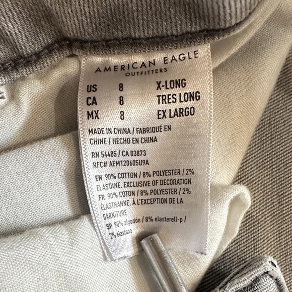 American Eagle Outfitters Gray Ripped Skinny Jeans - Picture 3 of 4